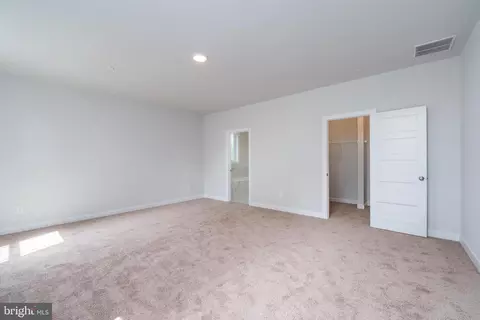 Bedroom - 216 Drum Ave S, Pasadena, MD 21122 photo 4 of 4