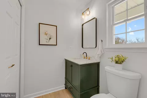 1304 Blackwalnut Ct, Annapolis, MD 21403 photo 7