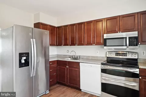 Kitchen - 867 Turf Valley Dr, Pasadena, MD 21122 photo 1 of 1
