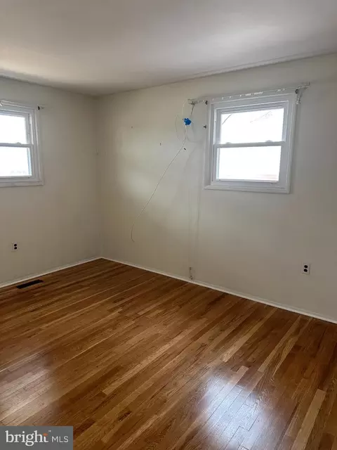 341 Park Hall S, Laurel, MD 20724 photo 5