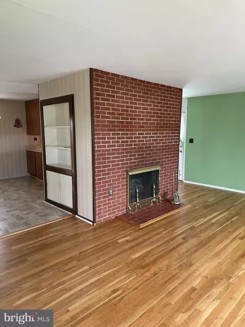 341 Park Hall S, Laurel, MD 20724 photo 8