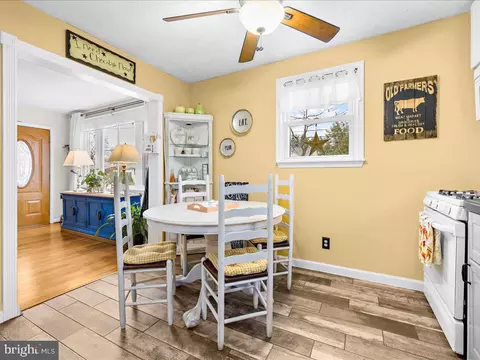Dining - 219 Glen Rd, Pasadena, MD 21122 photo 1 of 3