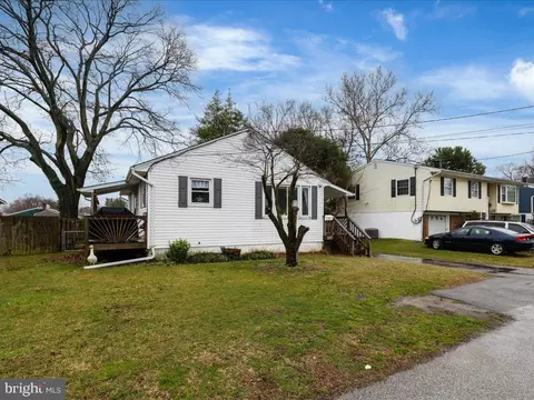 Exterior - 219 Glen Rd, Pasadena, MD 21122 photo 9 of 11