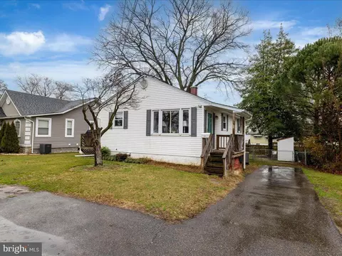 Exterior - 219 Glen Rd, Pasadena, MD 21122 photo 3 of 11