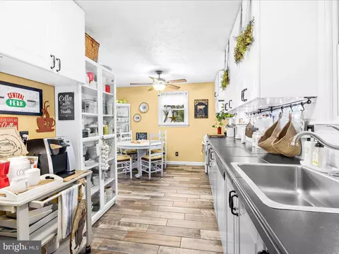 Other - 219 Glen Rd, Pasadena, MD 21122 photo 1 of 7