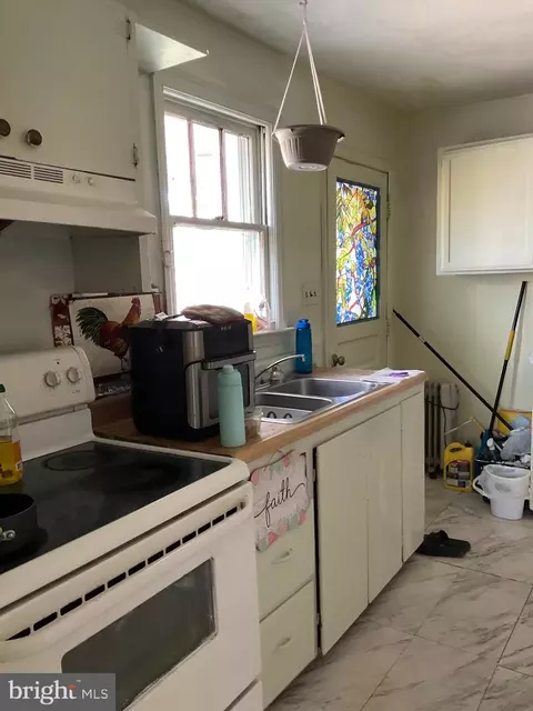 Other - 215 Mulberry Ave, Pasadena, MD 21122 photo 1 of 9