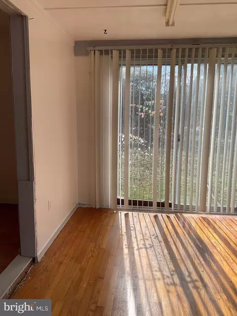 Other - 215 Mulberry Ave, Pasadena, MD 21122 photo 2 of 9