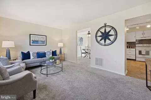 365 River Rd, Arnold, MD 21012 photo 2