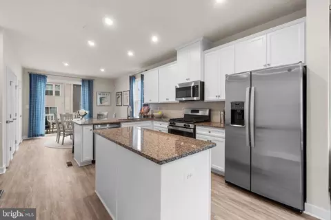 Kitchen - 6023 Workers Dr, Brooklyn, MD 21225 photo 1 of 4