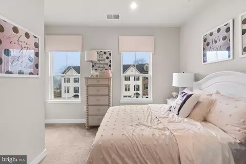 Bedroom - 6023 Workers Dr, Brooklyn, MD 21225 photo 3 of 6