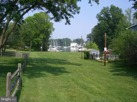 818 Janice, Annapolis, MD 21403 photo 3