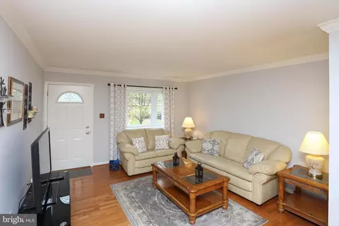 Living - 55 Nicholson Dr, Pasadena, MD 21122 photo 3 of 5