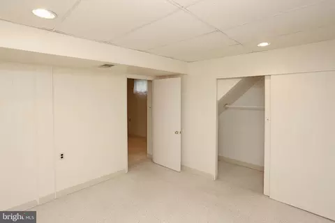 Bedroom - 55 Nicholson Dr, Pasadena, MD 21122 photo 3 of 3