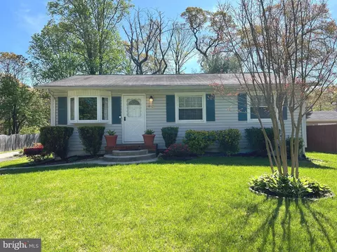 Exterior - 55 Nicholson Dr, Pasadena, MD 21122 photo 4 of 15