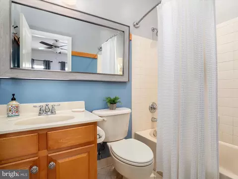 Bath - 1710 Jonafree Ct, Odenton, MD 21113 photo 2 of 5