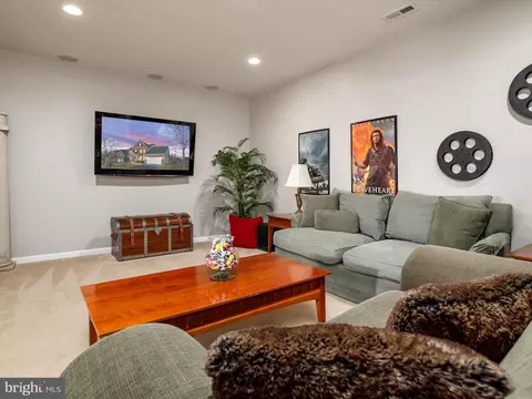 Living - 1710 Jonafree Ct, Odenton, MD 21113 photo 5 of 5
