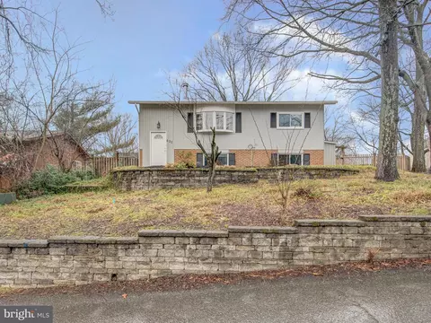 630 Westmoreland Pl, Severna Park, MD 21146
