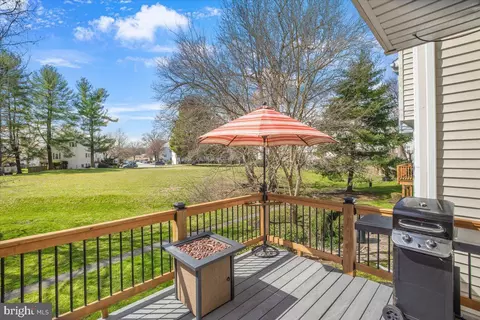Exterior - 2208 Notely Ln, Crofton, MD 21114 photo 2 of 12