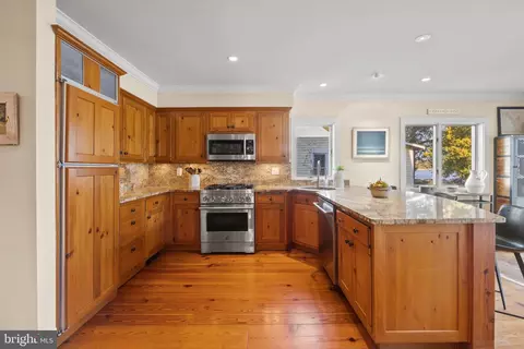 705 Red Cedar Rd, Annapolis, MD 21409 photo 6