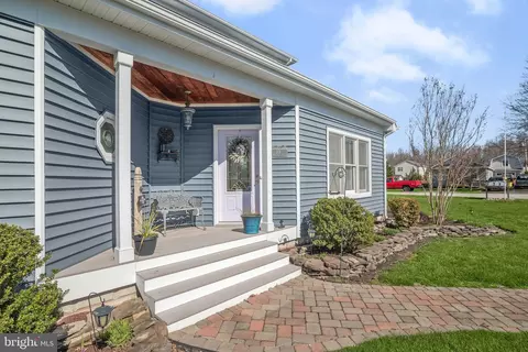 201 Beverley Ave, Edgewater, MD 21037 photo 11