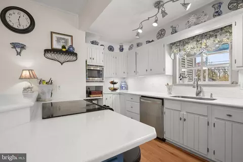 201 Beverley Ave, Edgewater, MD 21037 photo 22