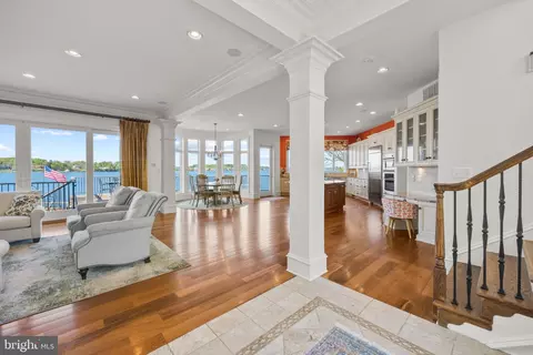 Living - 540 Sunset Rd, Annapolis, MD 21403 photo 1 of 4
