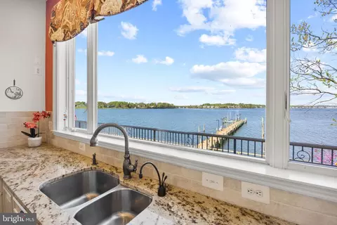 Kitchen - 540 Sunset Rd, Annapolis, MD 21403 photo 3 of 6