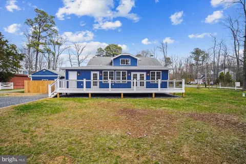 708 Walnut Ave, North Beach, MD 20714