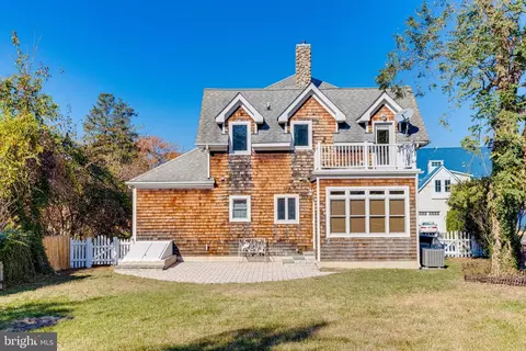 Exterior - 552 Broadwater Rd, Arnold, MD 21012 photo 8 of 9