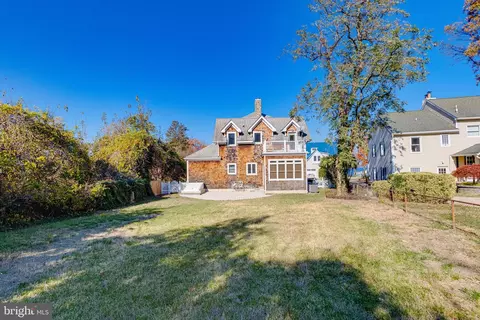 Exterior - 552 Broadwater Rd, Arnold, MD 21012 photo 7 of 9