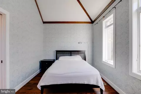 Bedroom - 552 Broadwater Rd, Arnold, MD 21012 photo 2 of 6