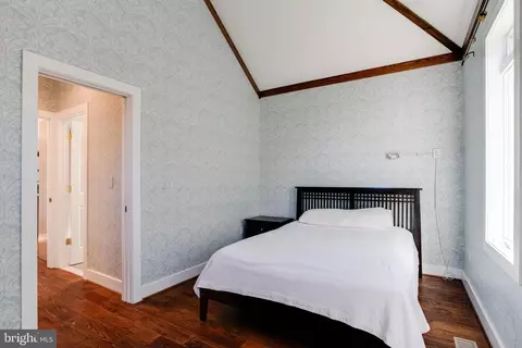 Bedroom - 552 Broadwater Rd, Arnold, MD 21012 photo 3 of 6