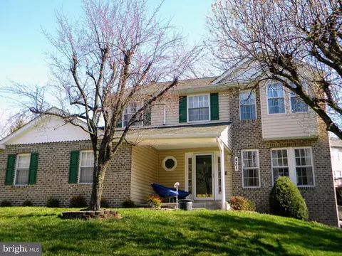 431 Twin Oaks Rd, Linthicum Heights, MD 21090