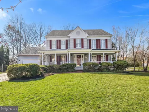 3231 Chrisland Dr, Annapolis, MD 21403