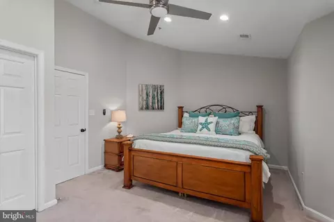 Bedroom - 606 Baystone Ct, Annapolis, MD 21409 photo 4 of 8