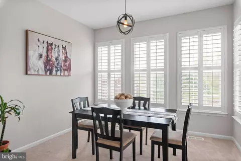 Dining - 606 Baystone Ct, Annapolis, MD 21409 photo 2 of 5