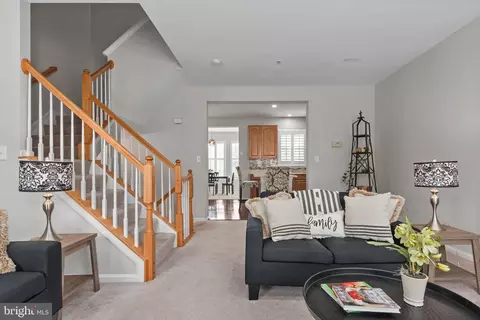 Living - 606 Baystone Ct, Annapolis, MD 21409 photo 5 of 7
