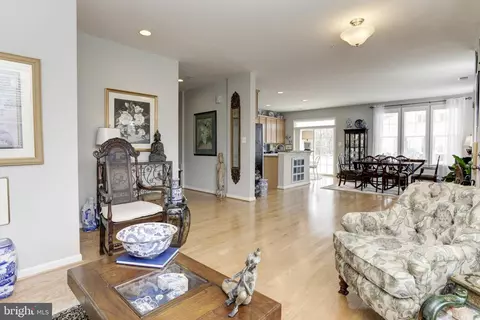 232 Switchgrass Ln, Pasadena, MD 21122 photo 6