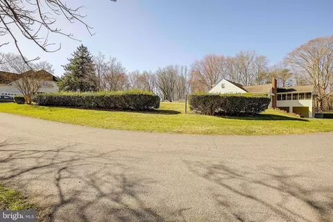 Exterior - 202 Kirchner Ct, Annapolis, MD 21401 photo 21 of 22