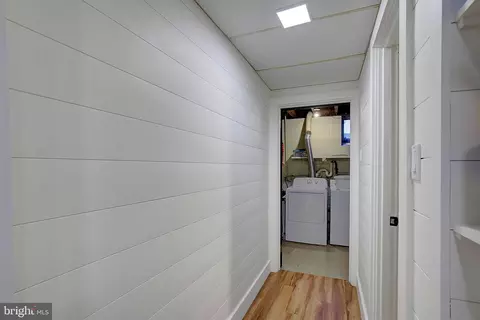 Entry Way - 202 Kirchner Ct, Annapolis, MD 21401 photo 3 of 3