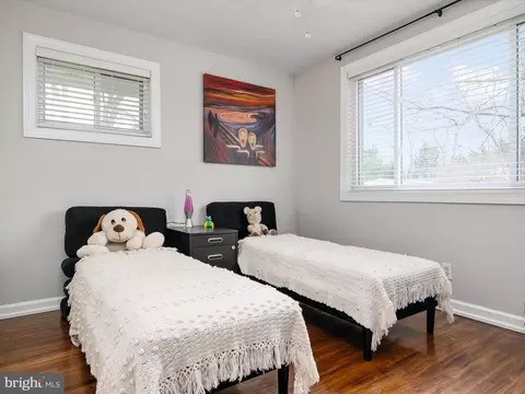 Bedroom - 400 Stewart Ave, Arnold, MD 21012 photo 5 of 6