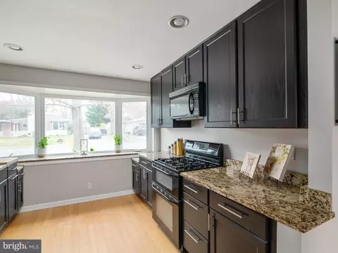 Kitchen - 400 Stewart Ave, Arnold, MD 21012 photo 3 of 4