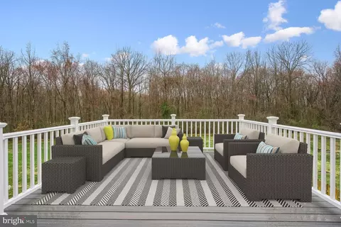 Exterior - 284 Brock Bridge Rd, Laurel, MD 20724 photo 3 of 5
