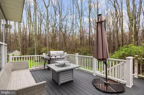 Exterior - 1410 Triton, Edgewater, MD 21037 photo 3 of 12