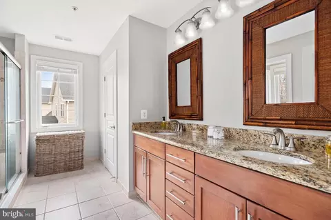 Bath - 1410 Triton, Edgewater, MD 21037 photo 2 of 7