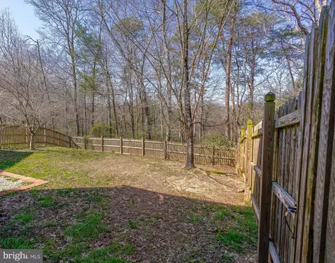 8322 Lyndhurst St, Laurel, MD 20724 photo 28