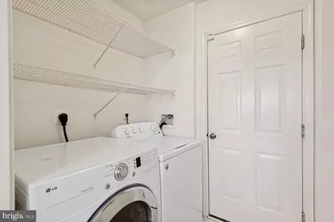 8322 Lyndhurst St, Laurel, MD 20724 photo 12