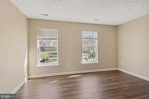8322 Lyndhurst St, Laurel, MD 20724 photo 18