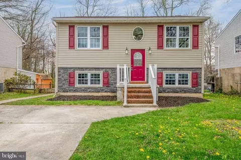 7711 Dover Rd, Glen Burnie, MD 21060