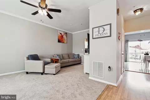 2323 Manomet Ct, Crofton, MD 21114 photo 3